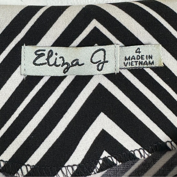 Nordstrom Eliza J Zig Zag Shift Dress Black‎ White Pink Size 4 Stretch EJ4M7405 - Picture 3 of 12